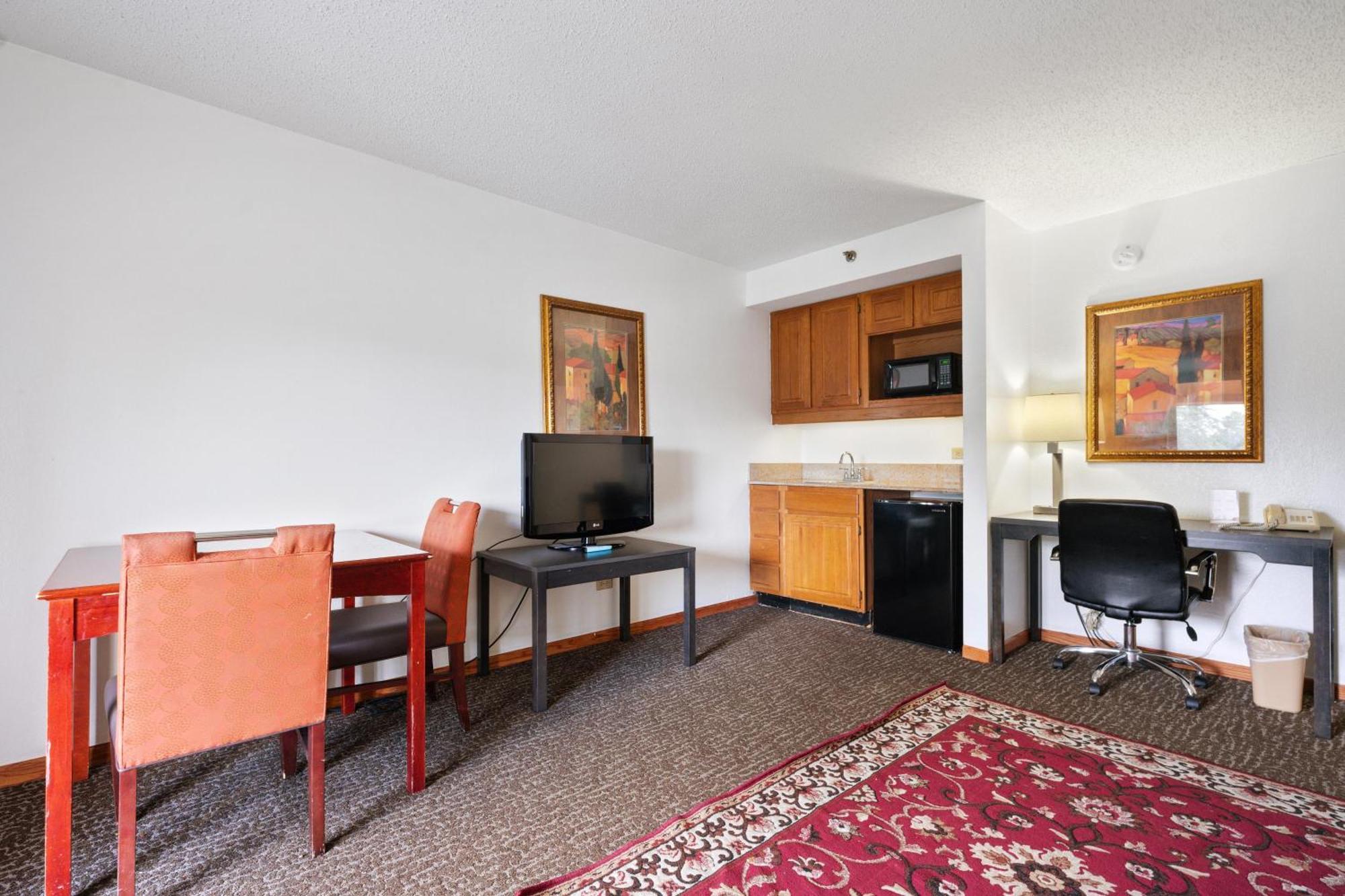 Chicago Club Inn & Suite Оукбрук-Террес Номер фото